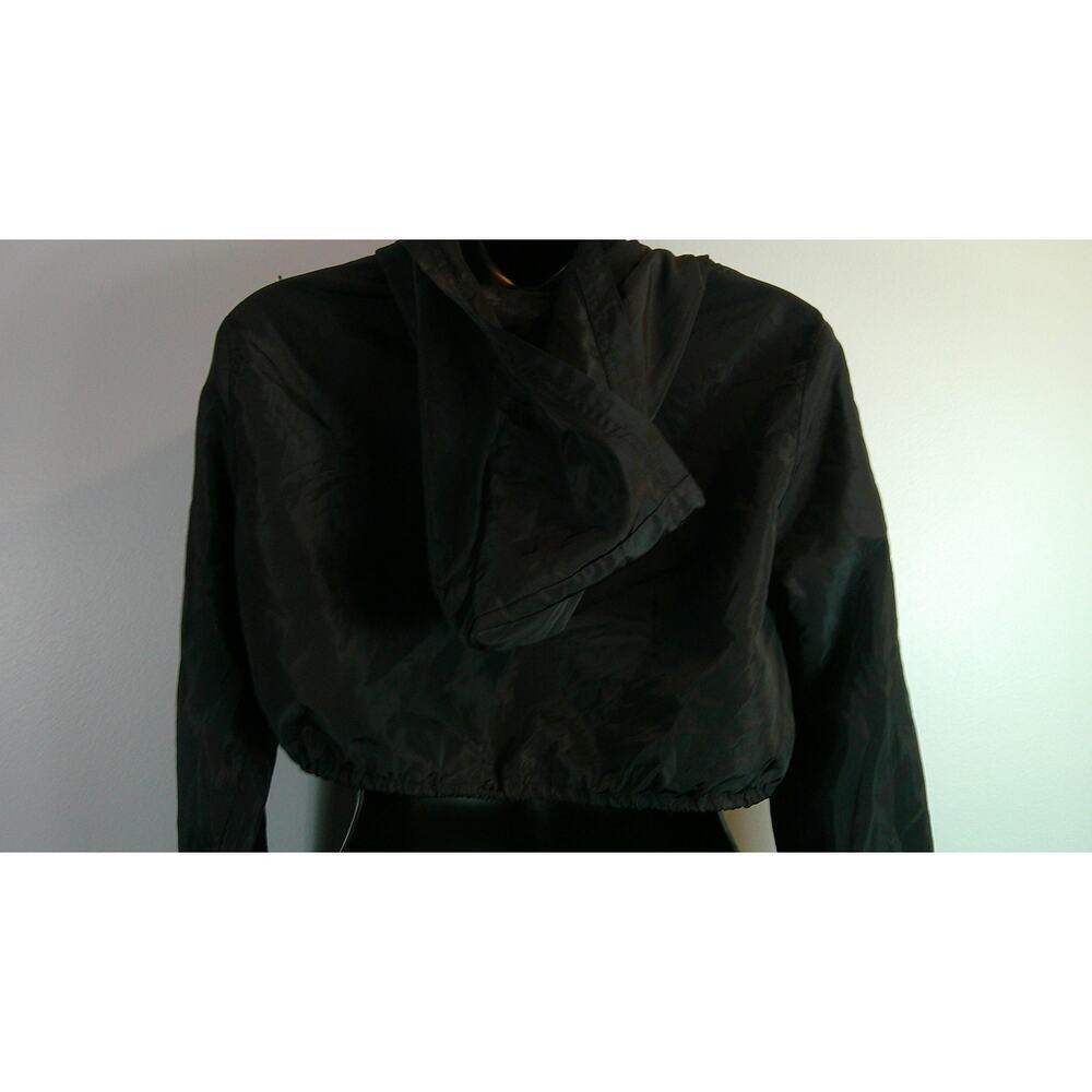 Shein Small Women's Cropped Hooded Windbreaker Jacket Zip up - Picture 4 of 5